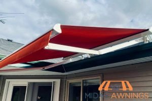 5 Different Materials for Retractable Awnings in Singapore 2 acrylic-coated-polyester-5-different-materials-for-retractable-awnings-midas-awnings-singapore