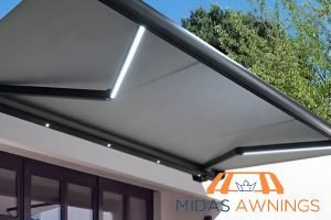 How Much Does Professional Awnings Installation Cost in Singapore? 4 additional-features-how-much-does-professional-awnings-installation-cost-in-singapore-awnings-midas-awnings-singapore