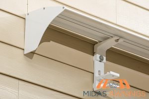 5 Essential Retractable Awning Installation Tips in Singapore 4 awning-hood-5-essential-retractable-awning-installation-tips-retractable-awnings-midas-awnings-singapore
