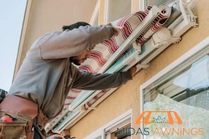 The Importance of Engaging A Professional Retractable Awning Service in Singapore 2 expertise-and-experience-the-importance-of-engaging-a-professional-retractable-awning-service-retractable-awning-midas-awnings-singapore