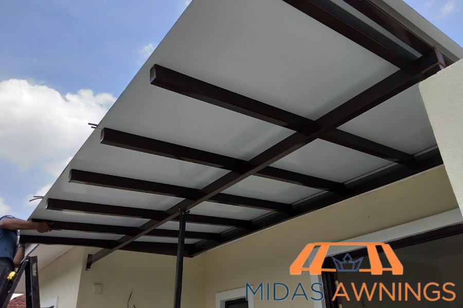 Retractable Awning Installation in Singapore - Landed, Newton 7 aluminium-composite-roofing-featured-img-midas-awnings-singapore