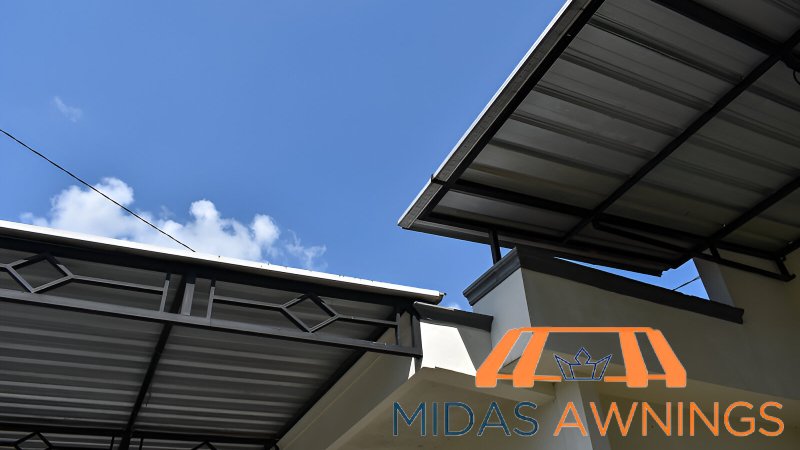 featured-image-damaged-awning-5-common-signs-of-an-improper-aluminium-composite-panel-awning-installation-acp-awning-midas-awning-singapore