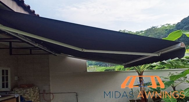 retractable-awning-replacement-midas-awnings-singapore-landed-serangoon-1