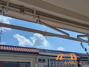 Retractable Awning Replacement in Singapore - Landed, Serangoon 4 retractable-awning-replacement-services-midas-awnings-singapore-landed-serangoon-4