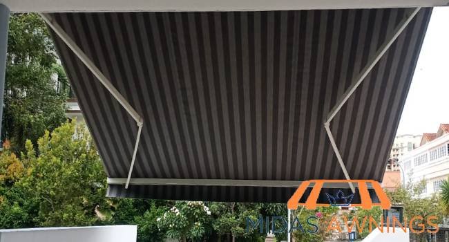 retractable-awning-replacement-services-midas-awning-singapore-landed-kembangan-1