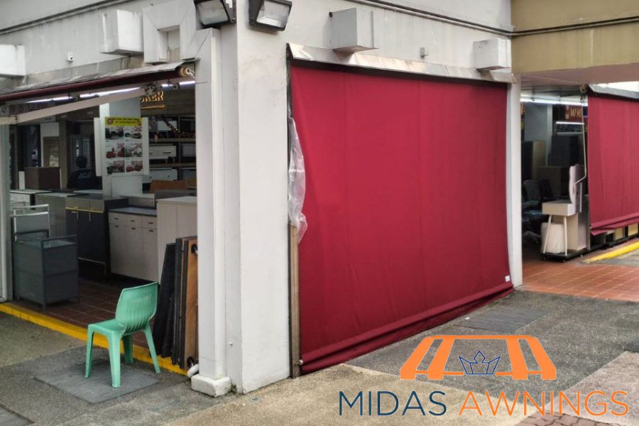 vertical-sunscreen-featured-image-midas-awnings-singapore-1 vertical-sunscreen-featured-image-midas-awnings-singapore-1