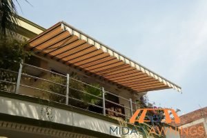 Step-by-Step Guide to Installing a Retractable Awning for Your Balcony 2 choose-the-right-design-step-by-step-guide-to-installing-a-retractable-awning-for-your-balcony-retractable-awnings-midas-awnings-singapore