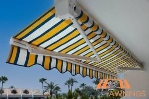 Retractable Awning Installation in Singapore - Landed, Newton 30 choosing-inappropriately-4-common-mistakes-to-avoid-when-installing-a-retractable-awning-long-form-midas-awnings-singapore