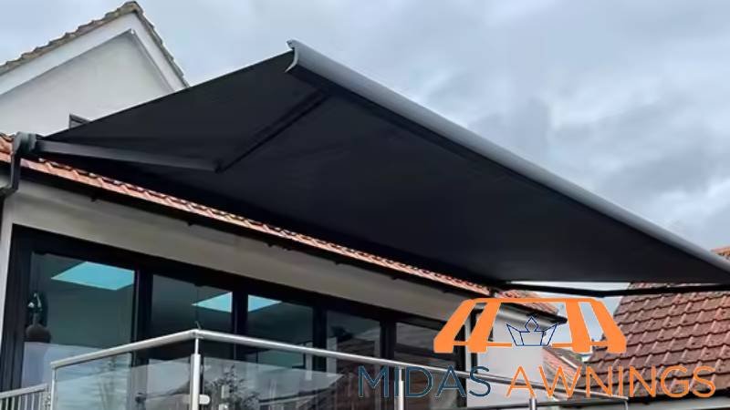 featured-retractable-awning-costs-in-singapore-2025-price-breakdown-factors-retractable-awnings-midas-awnings-singapore