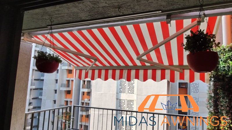 featured-step-by-step-guide-to-installing-a-retractable-awning-for-your-balcony-retractable-awnings-midas-awnings-singapore