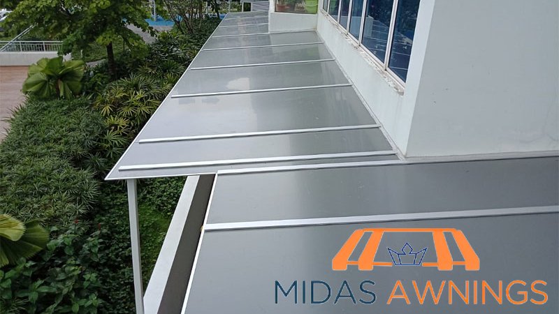 featured-the-role-of-aluminium-composite-roofing-in-improving-ventilation-for-outdoor-spaces-in-singapore-aluminium-composite-roofing-midas-awning-singapore