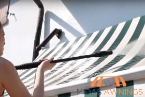 How to Clean & Maintain Retractable Awnings in Singapore 5 rinse-thoroughly-how-to-clean-and-maintain-retractable-awnings-in-singapore-retractable-awnings-midas-awnings-singapore