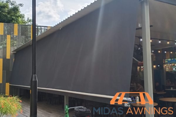 vertical-drop-awning-midas-awnings-singapore vertical-drop-awning-midas-awnings-singapore