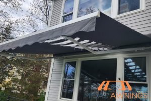 Retractable Awning Installation in Singapore - Landed, Newton 40 workmanship-warranty-the-importance-of-engaging-a-professional-retractable-awning-service-retractable-awning-long-form-midas-awnings-singapore