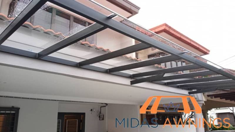featured-7-popular-ways-to-use-polycarbonate-roofing-for-singapore-homes-polycarbonate-roofing-midas-awnings-singapore