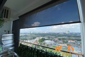 maximizing-small-balcony-spaces-5-benefits-of-installing-outdoor-blinds-in-singapore-condos-and-hbd-flats-outdoor-blinds-midas-awnings-singapore