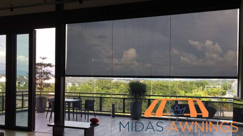 featured-6-common-roller-blinds-problems-and-how-to-fix-them-roller-blinds-midas-awnings-singapore