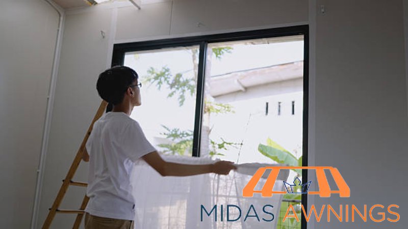 featured-why-curtain-installation-matters-for-privacy-and-heat-control-in-singapores-climate-curtain-installation-midas-awnings-singapore