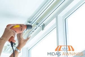 10 Common Mistakes to Avoid During DIY Curtain Rail Installation for Homeowners 5 overlooking-bracket-placement-and-support-10-common-mistakes-to-avoid-during-diy-curtain-rail-installation-for-homeowners-curtain-rail-midas-awnings-singapore