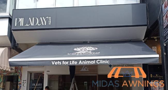 retractable-awning-installation-services-midas-awnings-singapore-commercial-katong-1