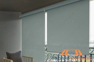 5 Types of Balcony Blinds in Singapore: Which One Should You Install for Your Home? 2 roller-balcony-blinds-5-types-of-balcony-blinds-in-singapore-which-one-should-you-install-for-your-home-balcony-blinds-midas-awnings-singapore